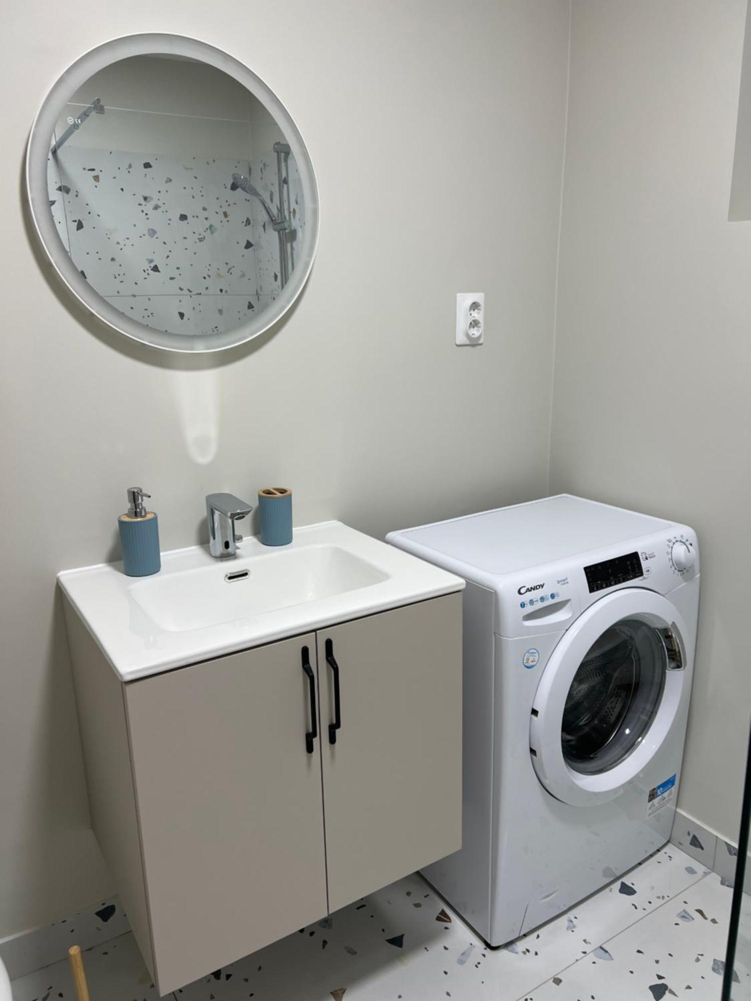 Apartament Centru Râmnicu Vâlcea Eksteriør billede